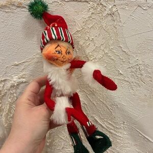 Annalee Doll Elf 2005 with Red and Green Outfit